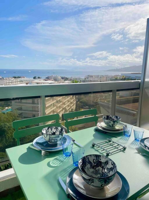 Vue Mer, Climatisation, 10 Min Des Plages Apartment Antibes