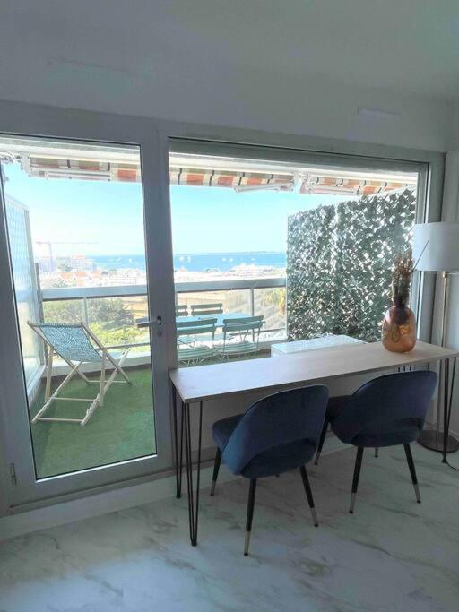 Vue Mer, Climatisation, 10 Min Des Plages Apartment Antibes